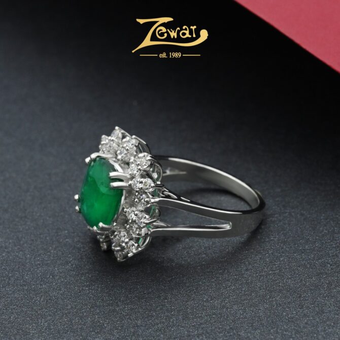 Diamond Ring Design 028